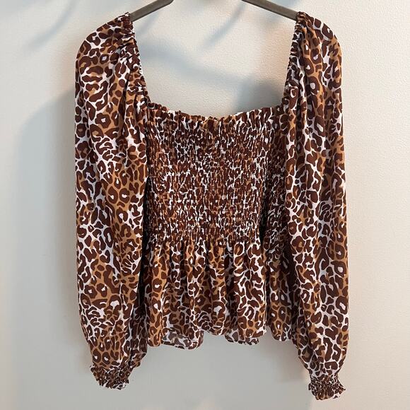 Lilly Pulitzer Leopard Demi Long Sleeve Smocked Top Size M - Picture 7 of 9